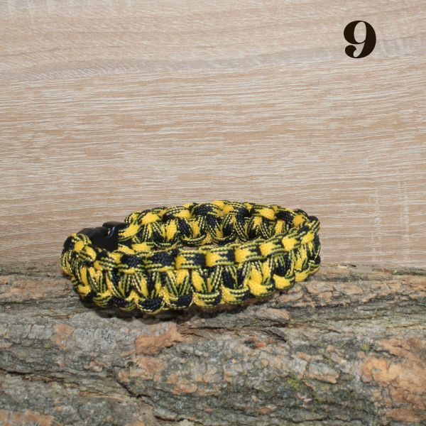 Paracord karkötő 23 cm (több szín)