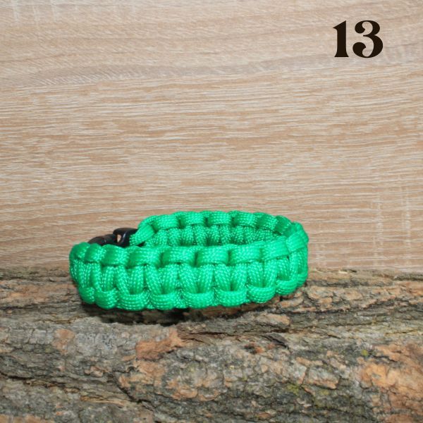 Paracord karkötő 21 cm (több szín)